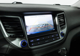 Подержанный автомобиль Hyundai Tucson 2017 года (15 фото)