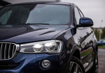 Подержанный автомобиль BMW X4 2014 года (2 фото)