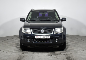 Подержанный автомобиль Suzuki Grand Vitara 2006 года (2 фото)
