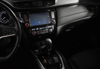 Подержанный автомобиль Nissan Qashqai 2020 года (16 фото)