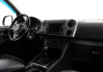 Подержанный автомобиль Volkswagen Amarok 2013 года (9 фото)