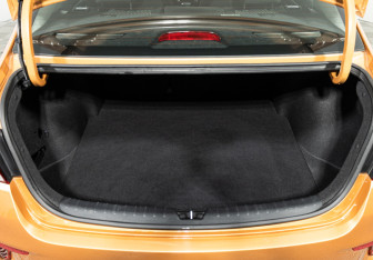 Подержанный автомобиль Kia Rio Sedan 2017 года (17 фото)