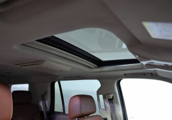 Подержанный автомобиль Chevrolet Tahoe 2019 года (28 фото)