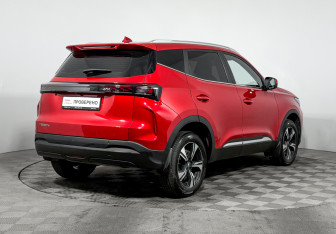 Подержанный автомобиль Chery Tiggo 4 2025 года (5 фото)