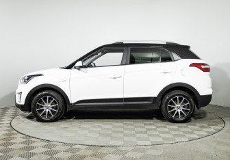 Подержанный автомобиль Hyundai Creta 2021 года (8 фото)