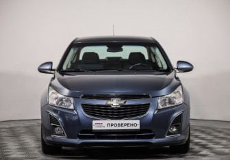 Подержанный автомобиль Chevrolet Cruze Sedan 2013 года (2 фото)