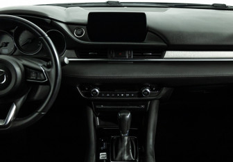 Подержанный автомобиль Mazda 6 Sedan 2019 года (14 фото)