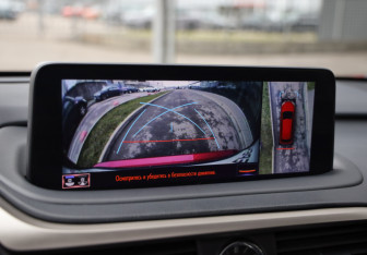 Подержанный автомобиль Lexus RX 2021 года (16 фото)