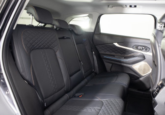 Подержанный автомобиль Exeed TXL 2022 года (21 фото)