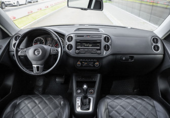 Подержанный автомобиль Volkswagen Tiguan 2013 года (11 фото)