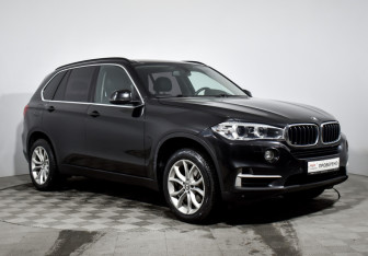 Подержанный автомобиль BMW X5 2015 года (3 фото)