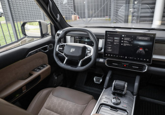 Подержанный автомобиль Jetour T2 2024 года (12 фото)