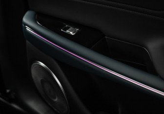 Подержанный автомобиль Voyah Free 2022 года (26 фото)