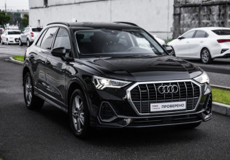 Подержанный автомобиль Audi Q3 2019 года (5 фото)