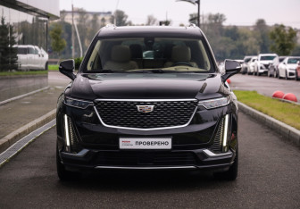 Подержанный автомобиль Cadillac XT6 2021 года (4 фото)