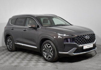Подержанный автомобиль Hyundai Santa Fe 2021 года (3 фото)