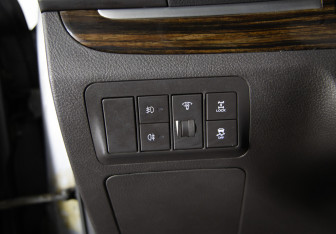 Подержанный автомобиль Hyundai Santa Fe 2011 года (20 фото)
