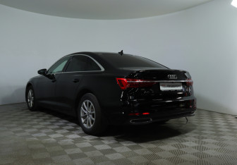Подержанный автомобиль Audi A6 Sedan 2020 года (8 фото)