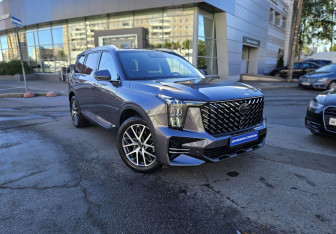Подержанный автомобиль GAC GS8 2024 года (3 фото)