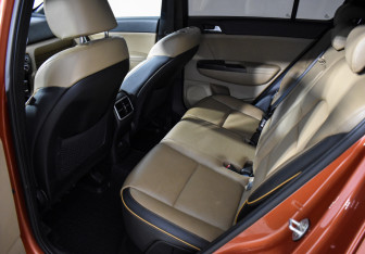 Подержанный автомобиль Kia Sportage 2019 года (11 фото)