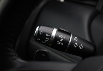 Подержанный автомобиль Land Rover Range Rover Evoque 2012 года (18 фото)