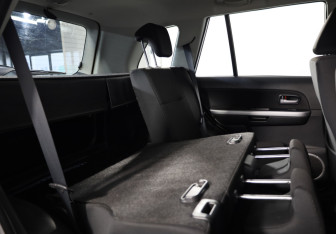 Подержанный автомобиль Suzuki Grand Vitara 2011 года (18 фото)