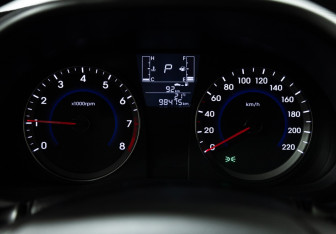 Подержанный автомобиль Hyundai Solaris Sedan 2015 года (12 фото)