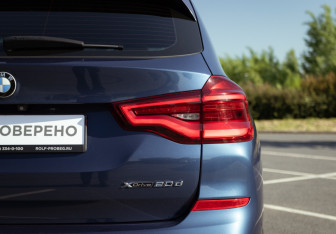 Подержанный автомобиль BMW X3 2018 года (14 фото)