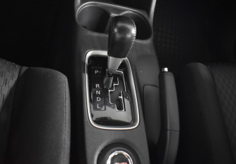 Подержанный автомобиль Mitsubishi Outlander 2013 года (16 фото)