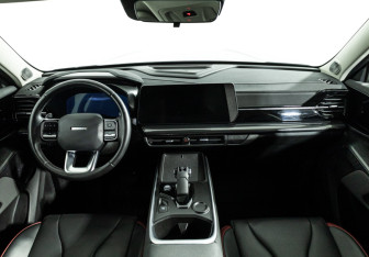 Подержанный автомобиль Haval H3 2024 года (13 фото)