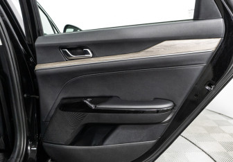 Подержанный автомобиль Kia K5 2021 года (29 фото)