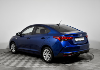 Подержанный автомобиль Hyundai Solaris Sedan 2021 года (7 фото)