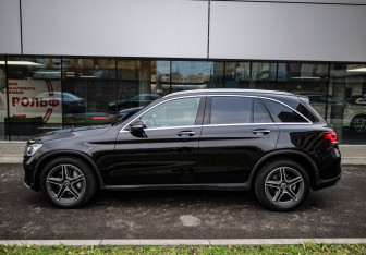Подержанный автомобиль Mercedes-Benz GLC Coupe 2019 года (7 фото)