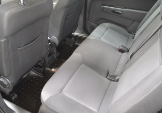Подержанный автомобиль Opel Zafira Compactvan 2011 года (11 фото)