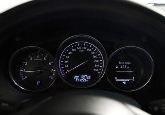 Подержанный автомобиль Mazda CX-5 2014 года (12 фото)