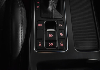 Подержанный автомобиль Kia Sorento 2018 года (16 фото)