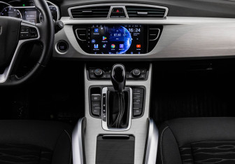 Подержанный автомобиль Geely Atlas 2019 года (14 фото)