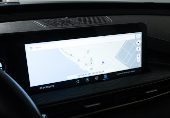 Подержанный автомобиль Exeed LX 2022 года (19 фото)