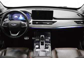 Подержанный автомобиль Chery Tiggo 8 Pro 2021 года (14 фото)