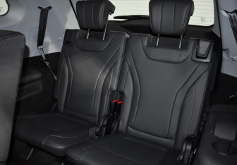 Подержанный автомобиль Chery Tiggo 8 Pro Max 2023 года (13 фото)