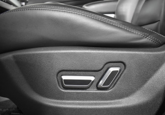 Подержанный автомобиль Geely Atlas 2020 года (20 фото)