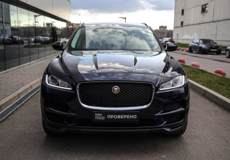 Подержанный автомобиль Jaguar F-Pace 2020 года (2 фото)