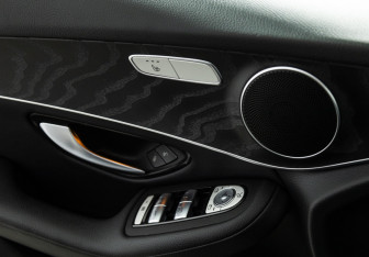 Подержанный автомобиль Mercedes-Benz GLC Coupe 2021 года (19 фото)