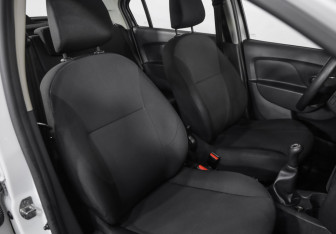 Подержанный автомобиль Renault Logan Sedan 2020 года (17 фото)