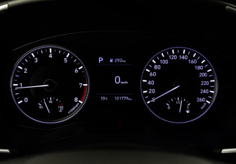 Подержанный автомобиль Hyundai Santa Fe 2020 года (32 фото)