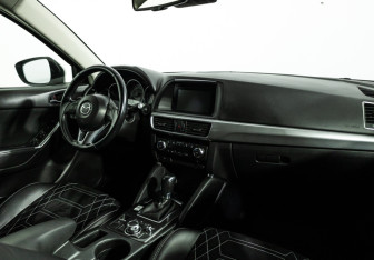Подержанный автомобиль Mazda CX-5 2016 года (9 фото)
