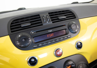 Подержанный автомобиль Fiat 500 Hatchback 2012 года (12 фото)