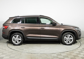 Подержанный автомобиль Skoda Kodiaq 2019 года (4 фото)