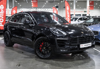 Подержанный автомобиль Porsche Macan 2017 года (4 фото)