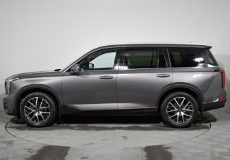 Подержанный автомобиль GAC GS8 2024 года (8 фото)